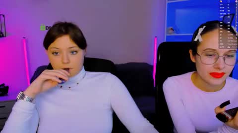 Little Niko  Help me reach my goals online show from November 12, 2025, 8:08 pm