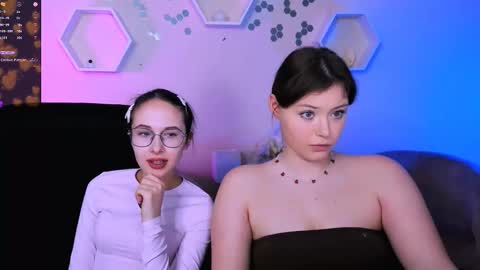 Little Niko  Help me reach my goals online show from November 30, 2025, 8:02 pm