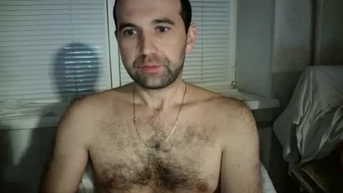 Snapshot of nikolas_vaz chatting on January 5, 2025, 8:42 pm nikolas_vaz online show from January 5, 2025, 8:42 pm