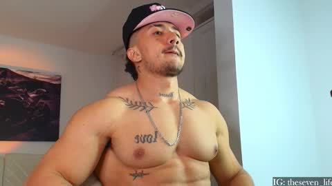 Niko online show from October 8, 2025, 5:38 am