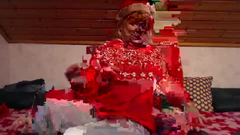 Snapshot of nikole111 chatting on December 24, 2024, 10:44 am Nikole1 online show from December 24, 2024, 10:44 am