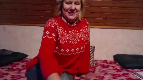 Snapshot of nikole111 chatting on December 31, 2024, 11:09 am Nikole1 online show from December 31, 2024, 11:09 am