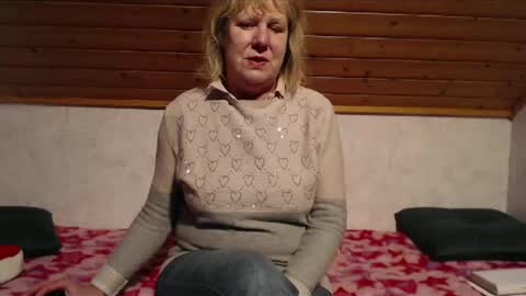 Snapshot of nikole111 chatting on January 1, 2025, 2:20 pm Nikole1 online show from January 1, 2025, 2:20 pm