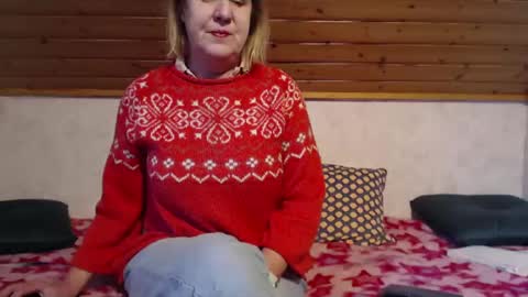 Snapshot of nikole111 chatting on January 4, 2025, 10:27 am Nikole1 online show from January 4, 2025, 10:27 am