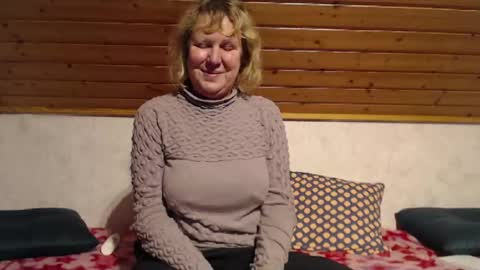 Snapshot of nikole111 chatting on January 6, 2025, 5:49 pm Nikole1 online show from January 6, 2025, 5:49 pm
