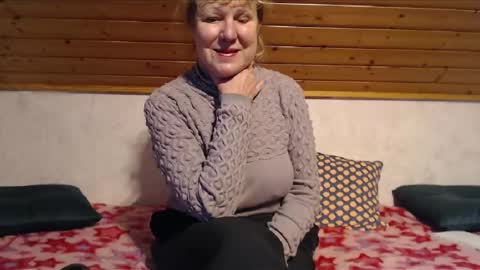 Snapshot of nikole111 chatting on January 7, 2025, 11:58 am Nikole1 online show from January 7, 2025, 11:58 am