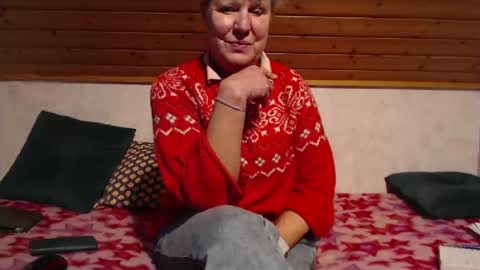 Snapshot of nikole111 chatting on February 2, 2025, 2:45 pm Nikole1 online show from February 2, 2025, 2:45 pm