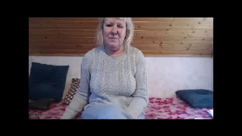 Snapshot of nikole111 chatting on February 7, 2025, 9:47 am Nikole1 online show from February 7, 2025, 9:47 am