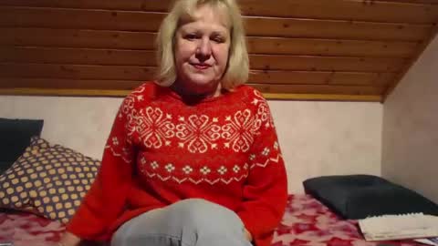 Snapshot of nikole111 chatting on February 19, 2025, 4:22 pm Nikole1 online show from February 19, 2025, 4:22 pm