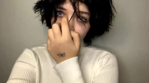 Snapshot of nikoli_naw chatting on January 8, 2025, 7:03 pm nikoli_naw online show from January 8, 2025, 7:03 pm