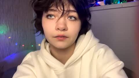 Snapshot of nikoli_naw chatting on February 27, 2025, 8:09 pm nikoli_naw online show from February 27, 2025, 8:09 pm