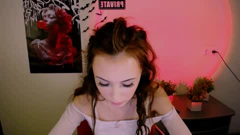 Snapshot of nikonara_ chatting on March 2, 2025, 4:32 pm nikonara_ online show from March 2, 2025, 4:32 pm