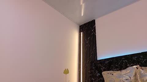 Snapshot of niky_smit chatting on February 17, 2025, 11:34 am NIKY SMIT online show from February 17, 2025, 11:34 am