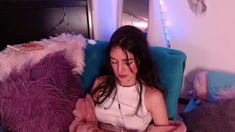 Snapshot of nikyastark chatting on December 24, 2024, 10:01 am Niky A Stark online show from December 24, 2024, 10:01 am