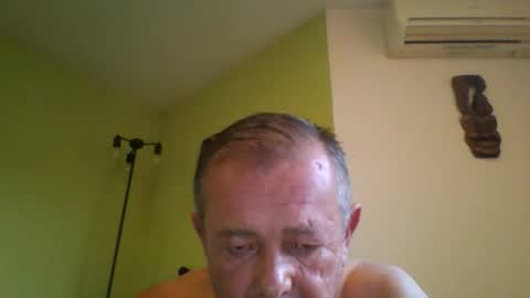 Snapshot of nikyo419 chatting on September 16, 2025, 4:24 am nikyo419 online show from September 16, 2025, 4:24 am