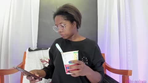 Snapshot of nilosolem12 chatting on February 20, 2025, 3:34 am nilo solem online show from February 20, 2025, 3:34 am