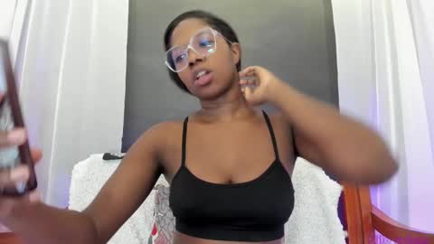 Snapshot of nilosolem12 chatting on February 27, 2025, 3:05 pm nilo solem online show from February 27, 2025, 3:05 pm