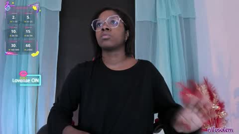 Snapshot of nilosolem12 chatting on November 3, 2025, 12:06 pm nilo solem online show from November 3, 2025, 12:06 pm