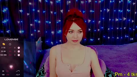 Snapshot of nimfeya chatting on January 21, 2025, 11:13 am Nimfeya online show from January 21, 2025, 11:13 am