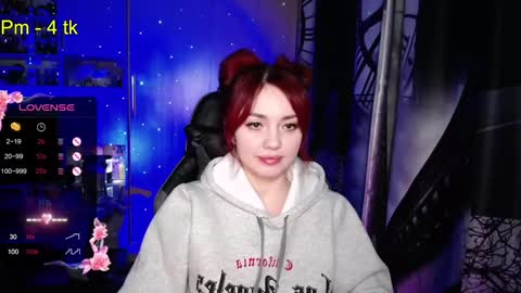 Snapshot of nimfeya chatting on February 7, 2025, 7:17 pm Nimfeya online show from February 7, 2025, 7:17 pm