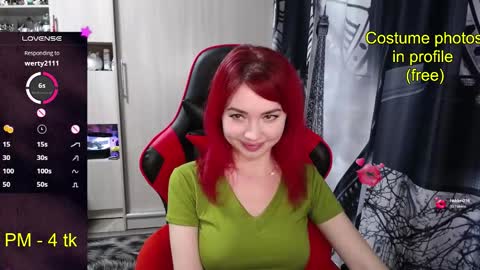 Snapshot of nimfeya chatting on September 8, 2025, 7:35 pm Nimfeya online show from September 8, 2025, 7:35 pm