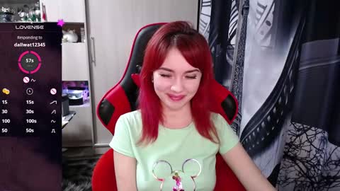 Snapshot of nimfeya chatting on September 25, 2025, 8:23 pm Nimfeya online show from September 25, 2025, 8:23 pm