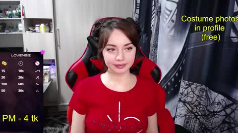 Snapshot of nimfeya chatting on December 3, 2025, 7:23 pm Nimfeya online show from December 3, 2025, 7:23 pm