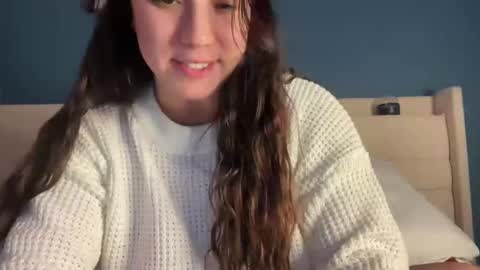Snapshot of nina_lovez chatting on December 11, 2024, 2:52 am nina_lovez online show from December 11, 2024, 2:52 am