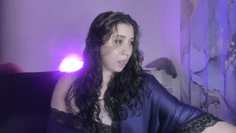 Snapshot of nina_lovez chatting on October 20, 2025, 1:06 am nina_lovez online show from October 20, 2025, 1:06 am