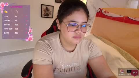 Snapshot of nina_rouge7 chatting on November 15, 2025, 1:40 pm N I N A online show from November 15, 2025, 1:40 pm