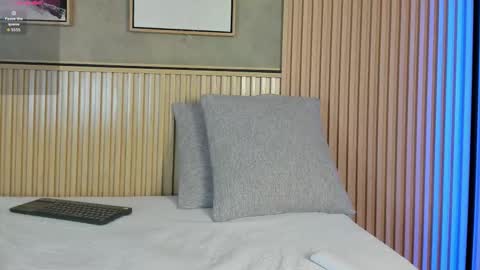 NINA online show from November 22, 2025, 12:37 pm