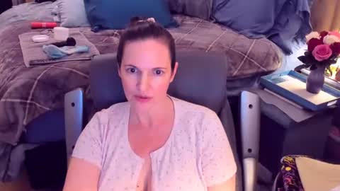 Snapshot of ninajaymes chatting on January 21, 2025, 6:11 am Nina Jaymes online show from January 21, 2025, 6:11 am