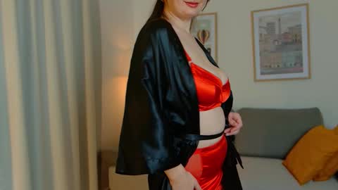 Snapshot of ninarivers_ chatting on November 21, 2025, 8:13 am Nina online show from November 21, 2025, 8:13 am