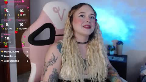 Nina online show from October 29, 2025, 10:33 pm