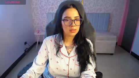 Ninfa  online show from January 25, 2025, 11:13 am