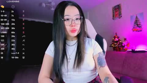 Snapshot of ninjahun chatting on December 19, 2024, 8:02 pm Yumi  ig yumibaee online show from December 19, 2024, 8:02 pm