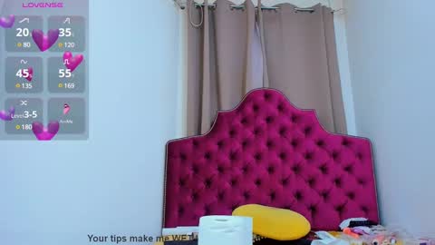 nina dee online show from January 7, 2025, 4:18 am