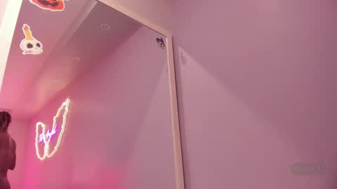 Snapshot of ninna_monroe_ chatting on October 25, 2025, 4:24 pm Ninna online show from October 25, 2025, 4:24 pm