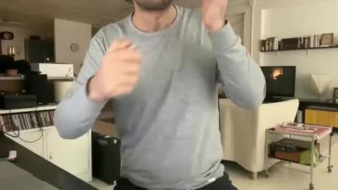 Snapshot of nnatural94 chatting on February 19, 2025, 8:12 am nnatural94 online show from February 19, 2025, 8:12 am