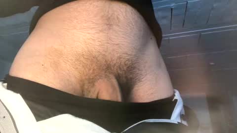 Snapshot of nnatural94 chatting on March 10, 2025, 4:35 pm nnatural94 online show from March 10, 2025, 4:35 pm