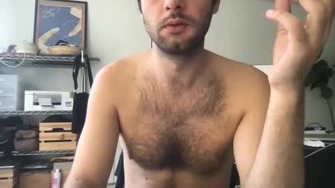 Snapshot of nnatural94 chatting on October 7, 2025, 9:28 am nnatural94 online show from October 7, 2025, 9:28 am