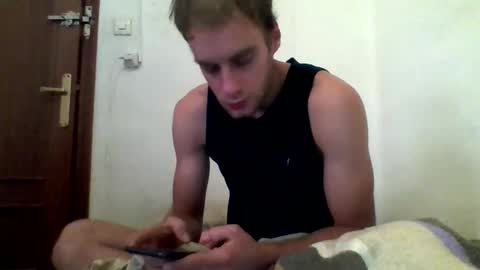 Snapshot of noa23x chatting on October 7, 2025, 10:12 am noa23x online show from October 7, 2025, 10:12 am
