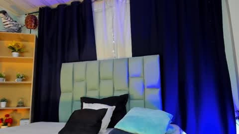 Noah  online show from October 18, 2025, 3:20 am