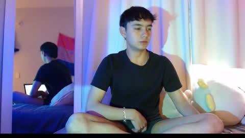 Snapshot of noah_blaze chatting on October 23, 2025, 9:24 pm Noah Blaze online show from October 23, 2025, 9:24 pm