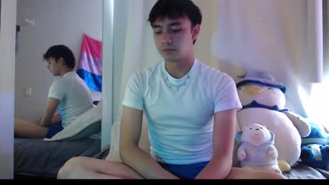 Snapshot of noah_blaze chatting on November 13, 2025, 7:46 pm Noah Blaze online show from November 13, 2025, 7:46 pm