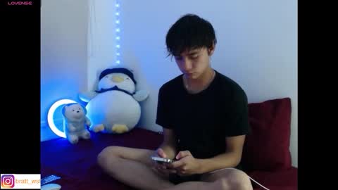 Snapshot of noah_blaze chatting on December 17, 2025, 3:01 am Noah Blaze online show from December 17, 2025, 3:01 am