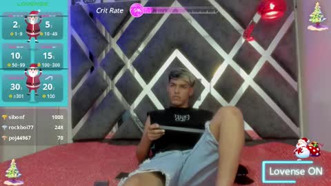 Snapshot of noah_carter66 chatting on January 5, 2025, 1:04 pm noah online show from January 5, 2025, 1:04 pm