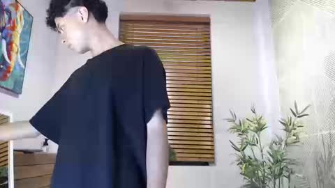 noah_dupont_ online show from September 10, 2025, 9:15 pm