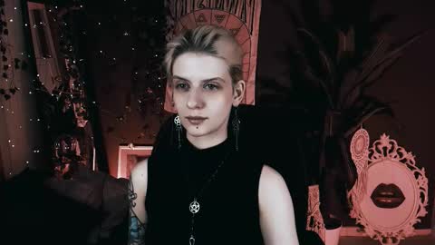 Snapshot of noah_elmer chatting on November 27, 2025, 10:12 pm REAL name LiaDM are always open online show from November 27, 2025, 10:12 pm