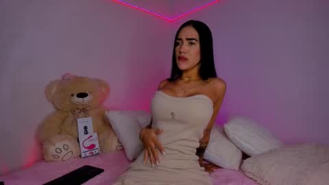 Noah online show from December 2, 2025, 3:51 pm